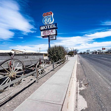 Historic Route 66 Motel Seligman Exterior photo